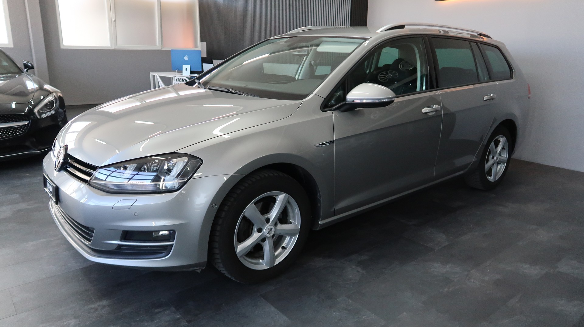 VW Golf Variant 2.0 TDI 4X4 / MFK / EXPERTISE / CAMERA DE RECUL-image-2