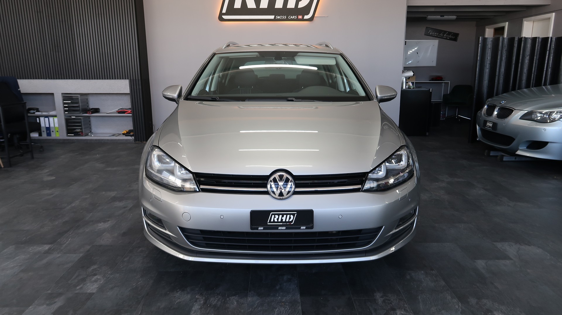 VW Golf Variant 2.0 TDI 4X4 / MFK / EXPERTISE / CAMERA DE RECUL-image-4