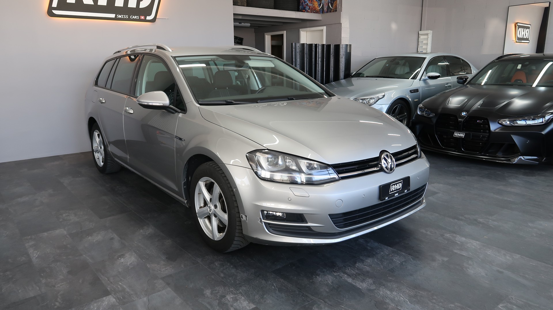 VW Golf Variant 2.0 TDI 4X4 / MFK / EXPERTISE / CAMERA DE RECUL-image-5