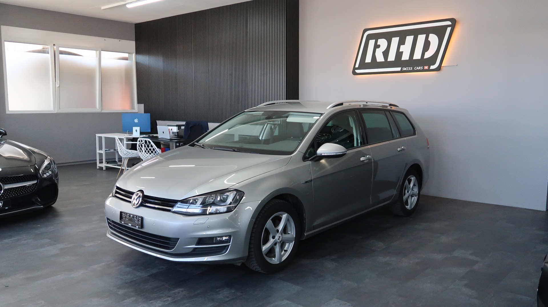 VW Golf Variant 2.0 TDI 4X4 / MFK / EXPERTISE / CAMERA DE RECUL-image-0