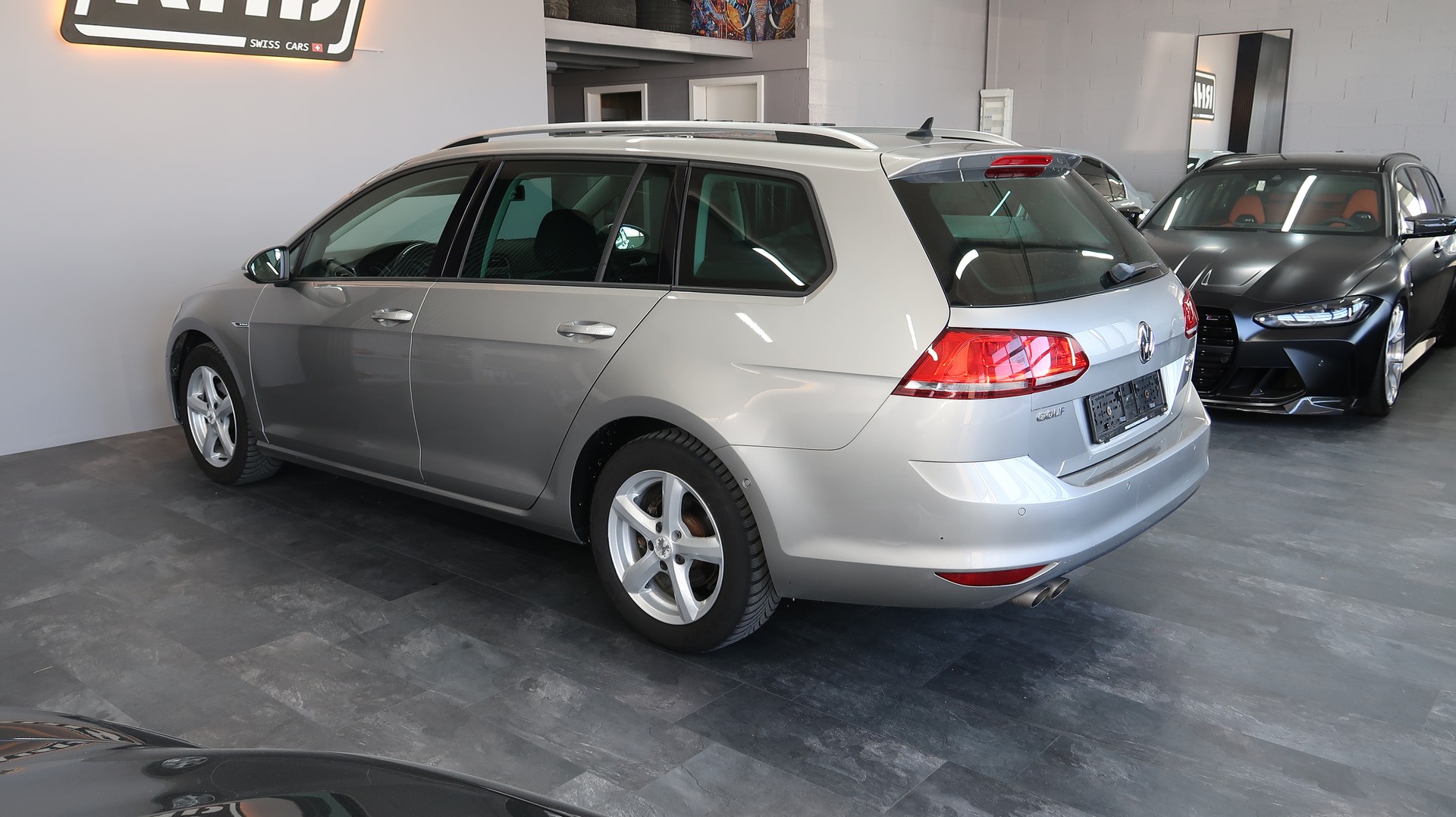 VW Golf Variant 2.0 TDI 4X4 / MFK / EXPERTISE / CAMERA DE RECUL-image-12