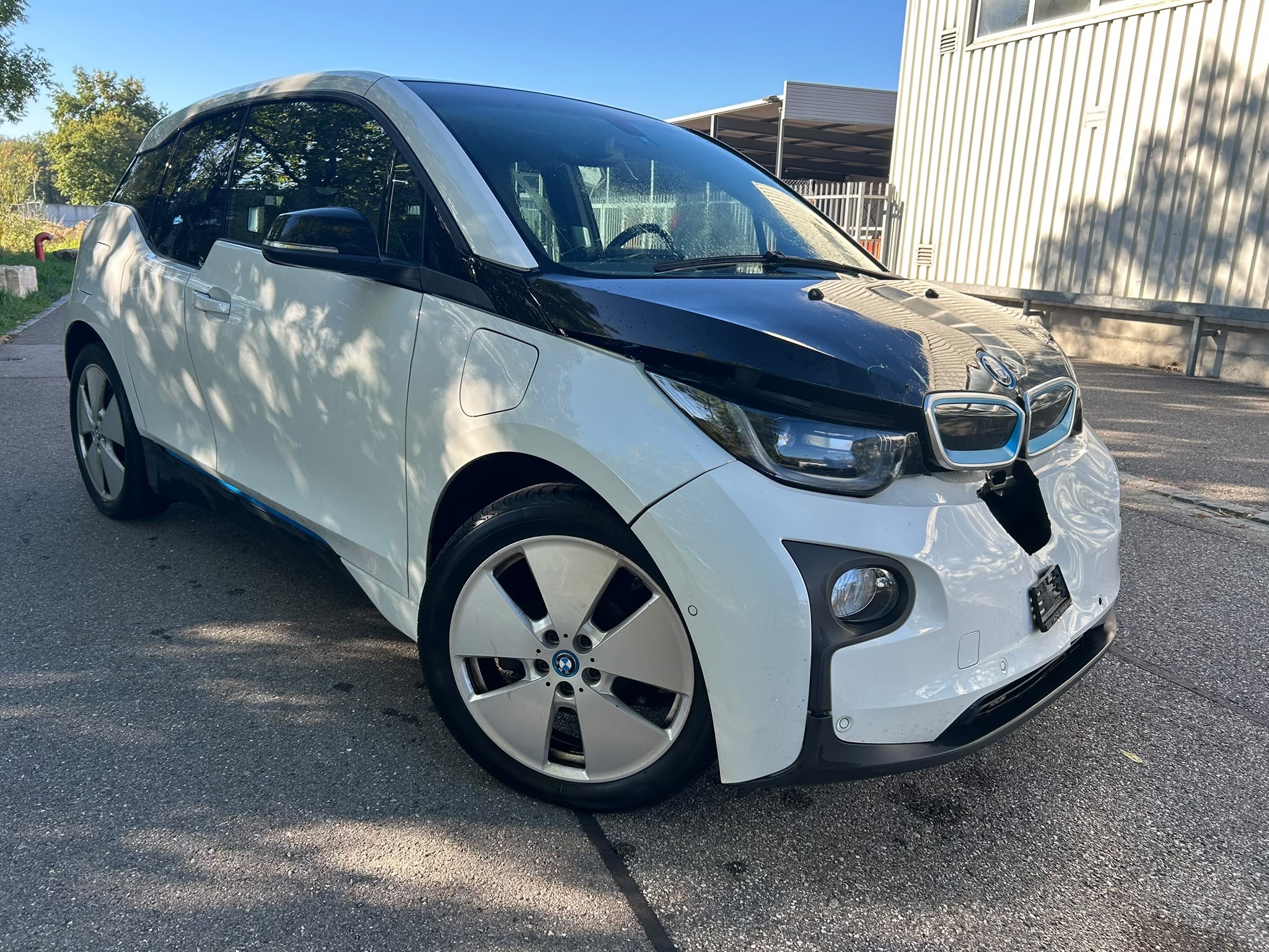 Car photo