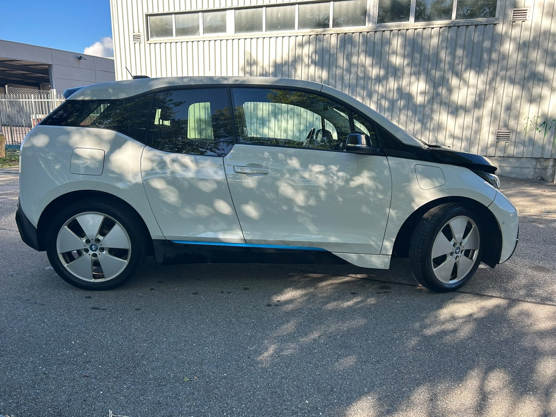 BMW i3 (60Ah) Range Extender-image-5