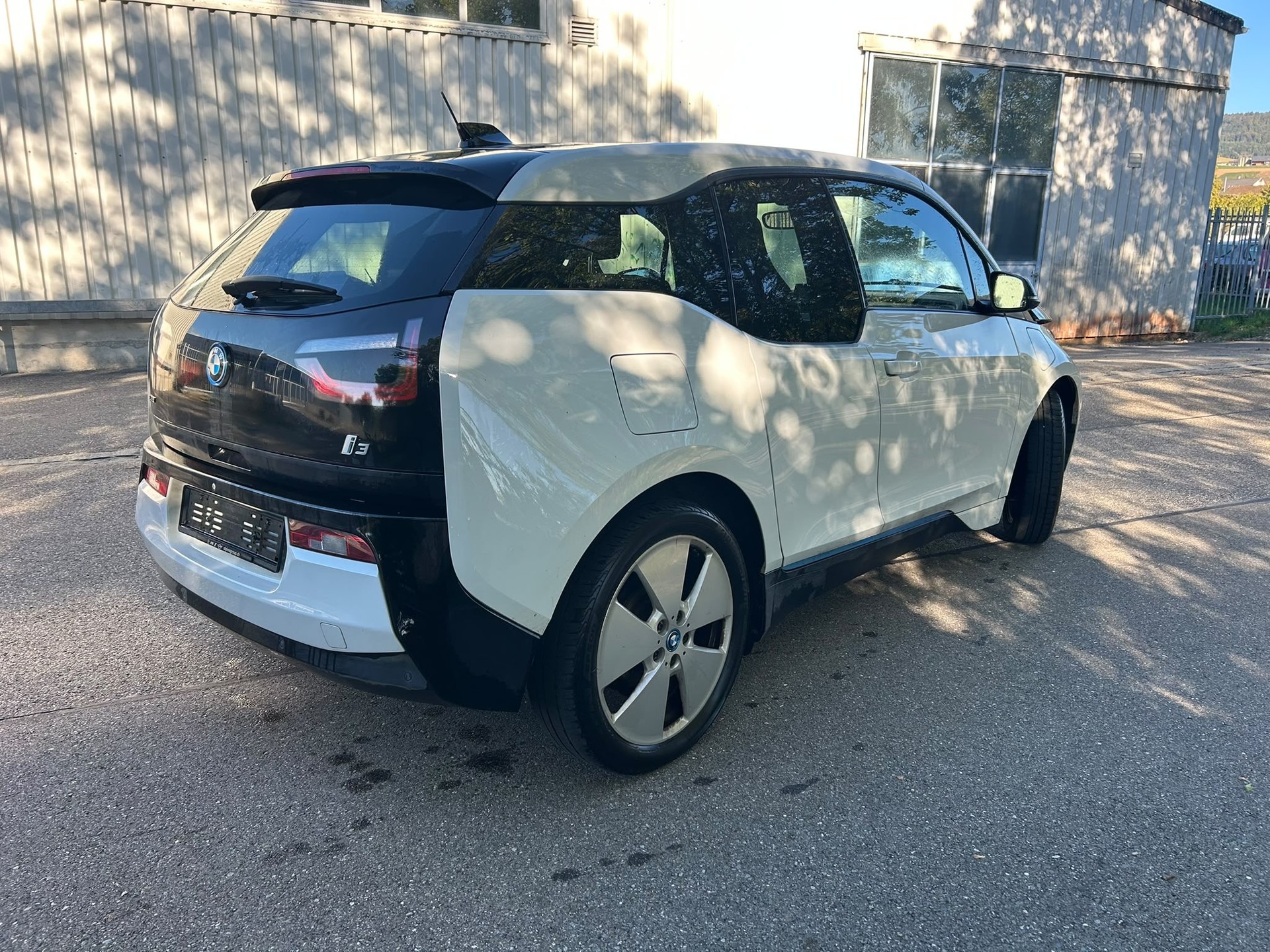 BMW i3 (60Ah) Range Extender-image-4