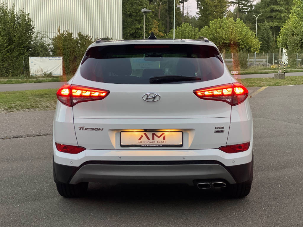 HYUNDAI Tucson 2.0 CRDi 185 Vertex 4WD-image-12