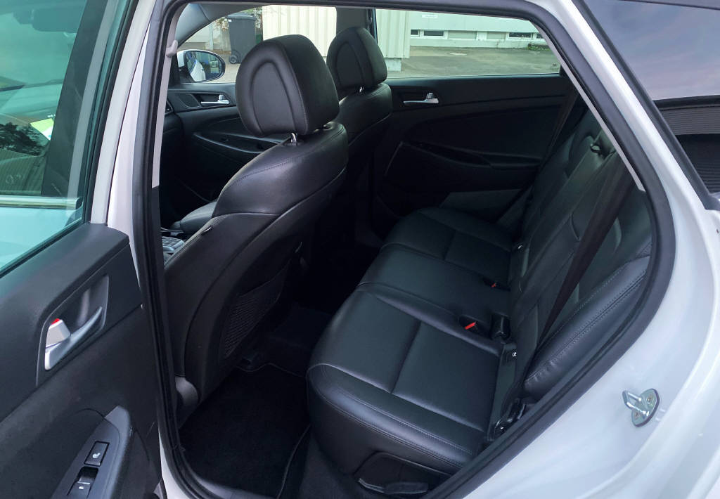 HYUNDAI Tucson 2.0 CRDi 185 Vertex 4WD-image-10