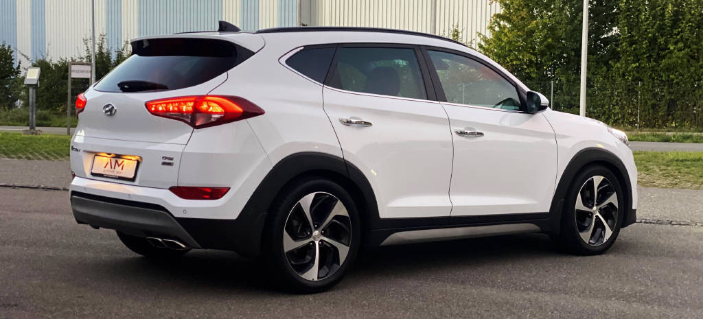 HYUNDAI Tucson 2.0 CRDi 185 Vertex 4WD-image-14
