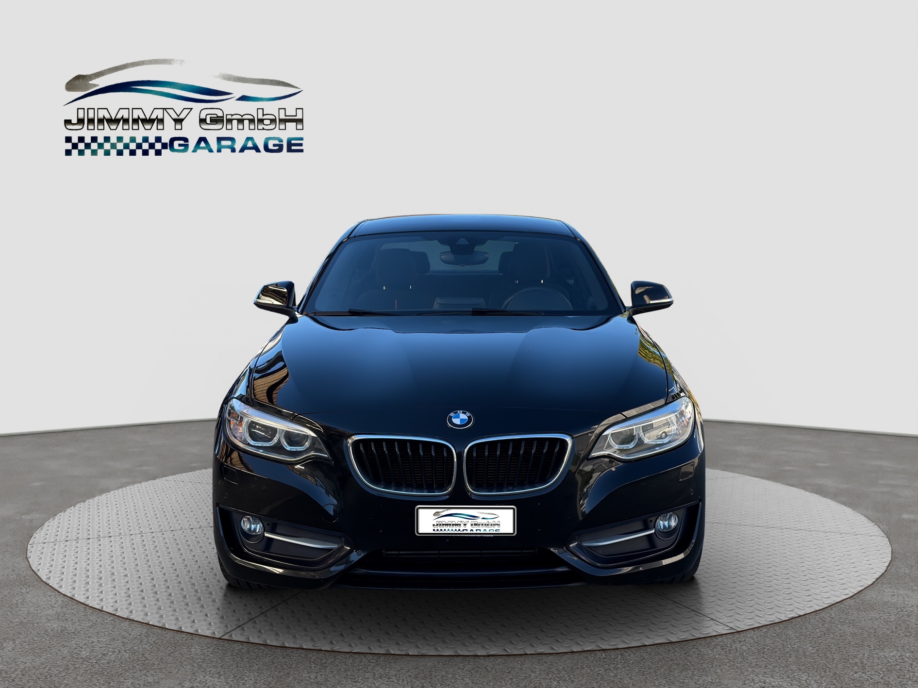 BMW 218i Sport Line-image-0