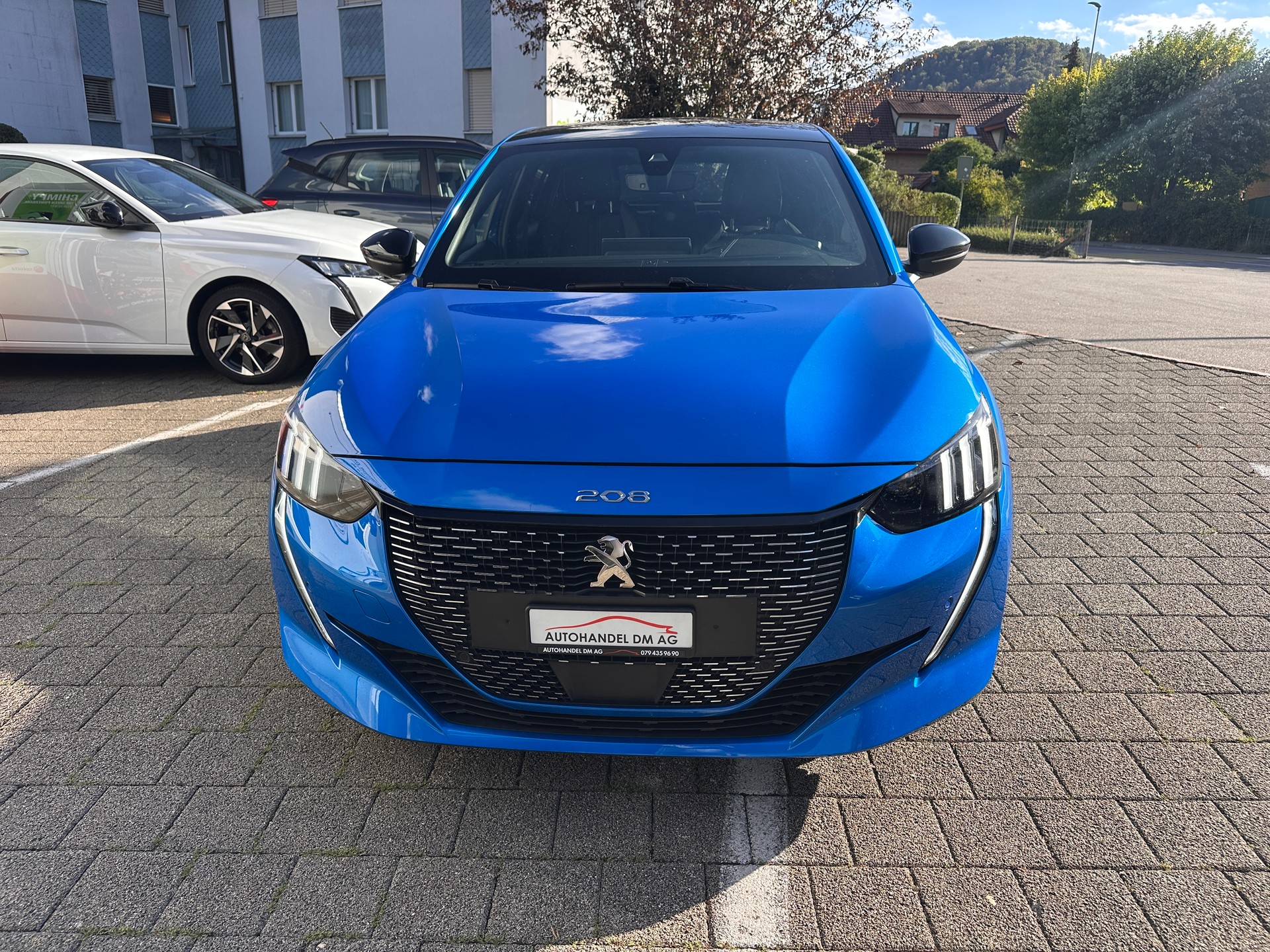 PEUGEOT 208 1.2 PureTech GT EAT8-image-18