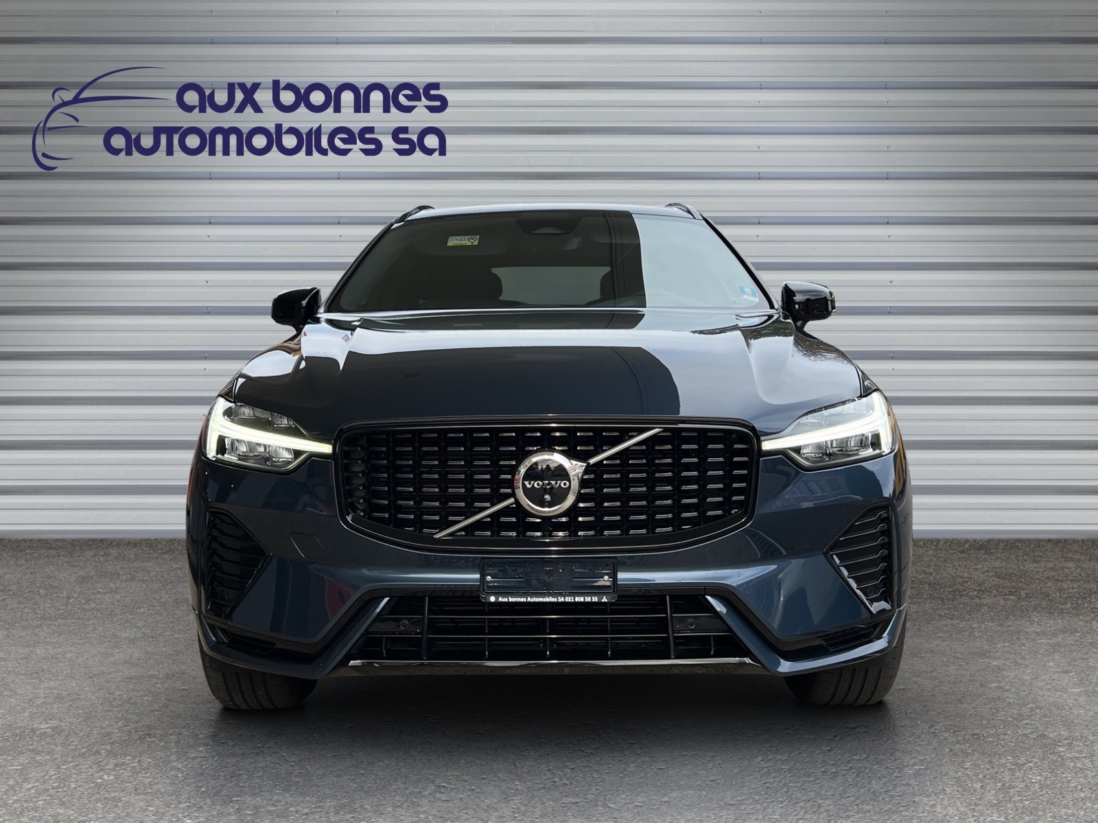 VOLVO XC60 B4 Diesel Mild Hybrid AWD R-Design Geartronic-image-7