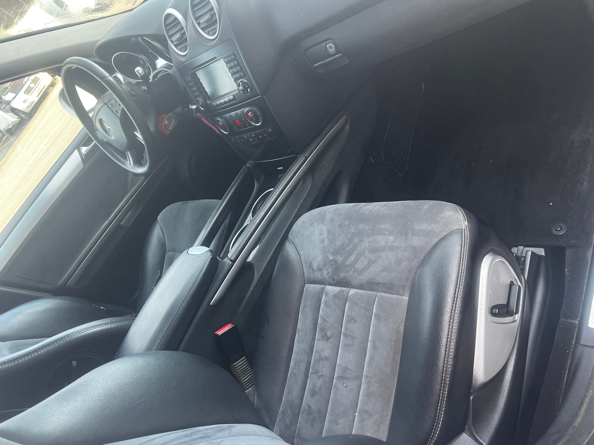 MERCEDES-BENZ ML 320 CDI 4Matic 7G-Tronic-image-7