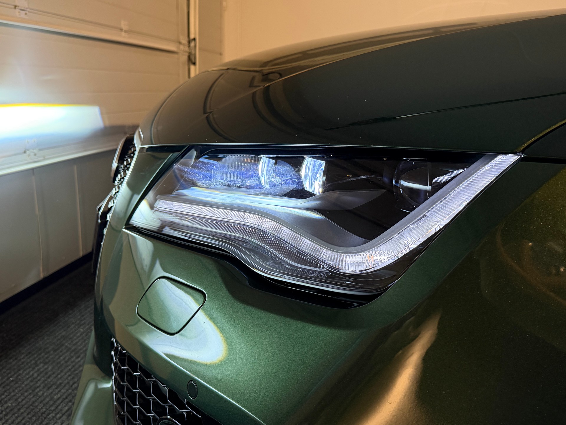 AUDI RS7 Sportback 4.0 TFSI V8 quattro S-tronic-image-15
