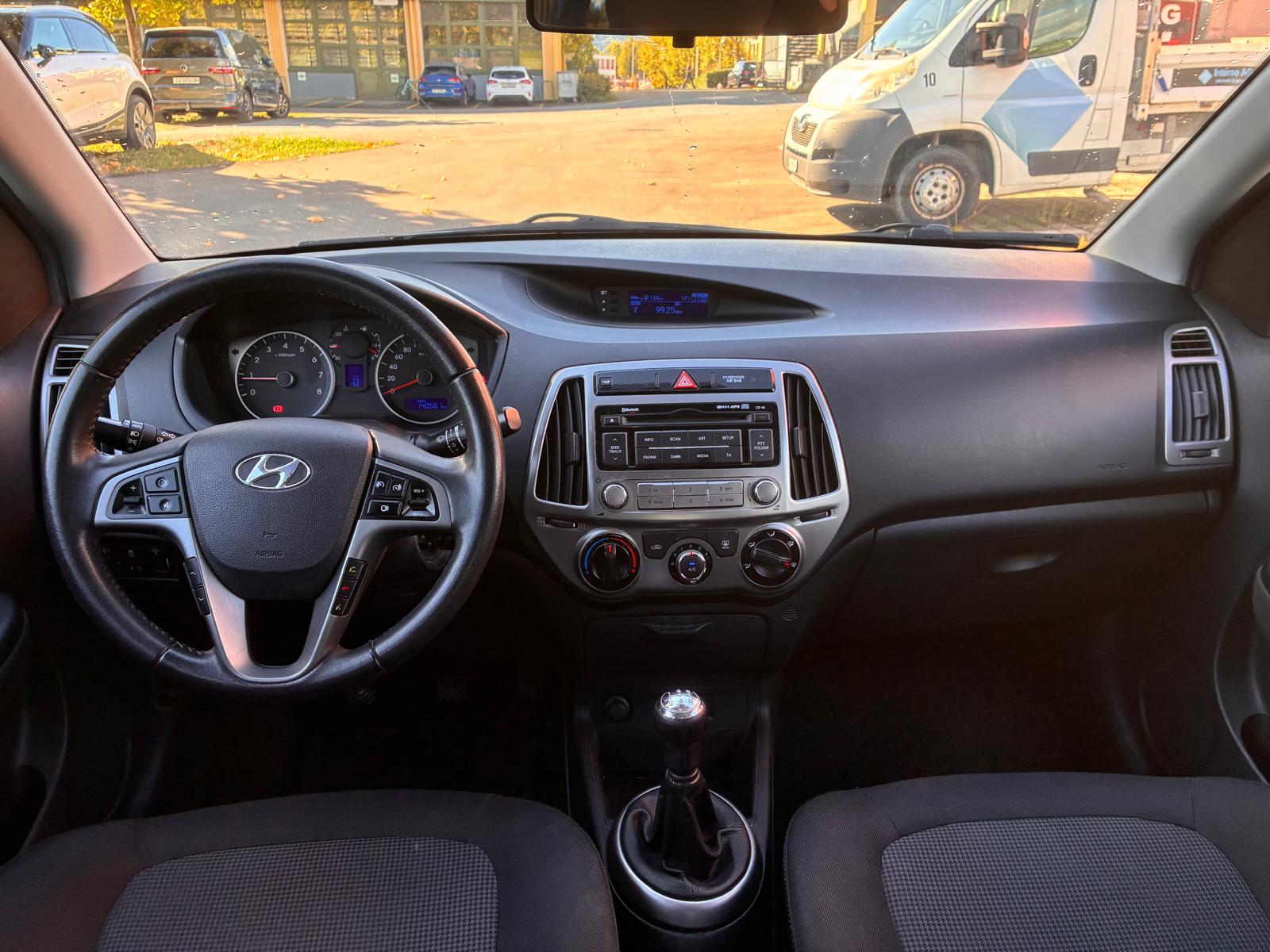 HYUNDAI i20 1.2 GO!-image-7