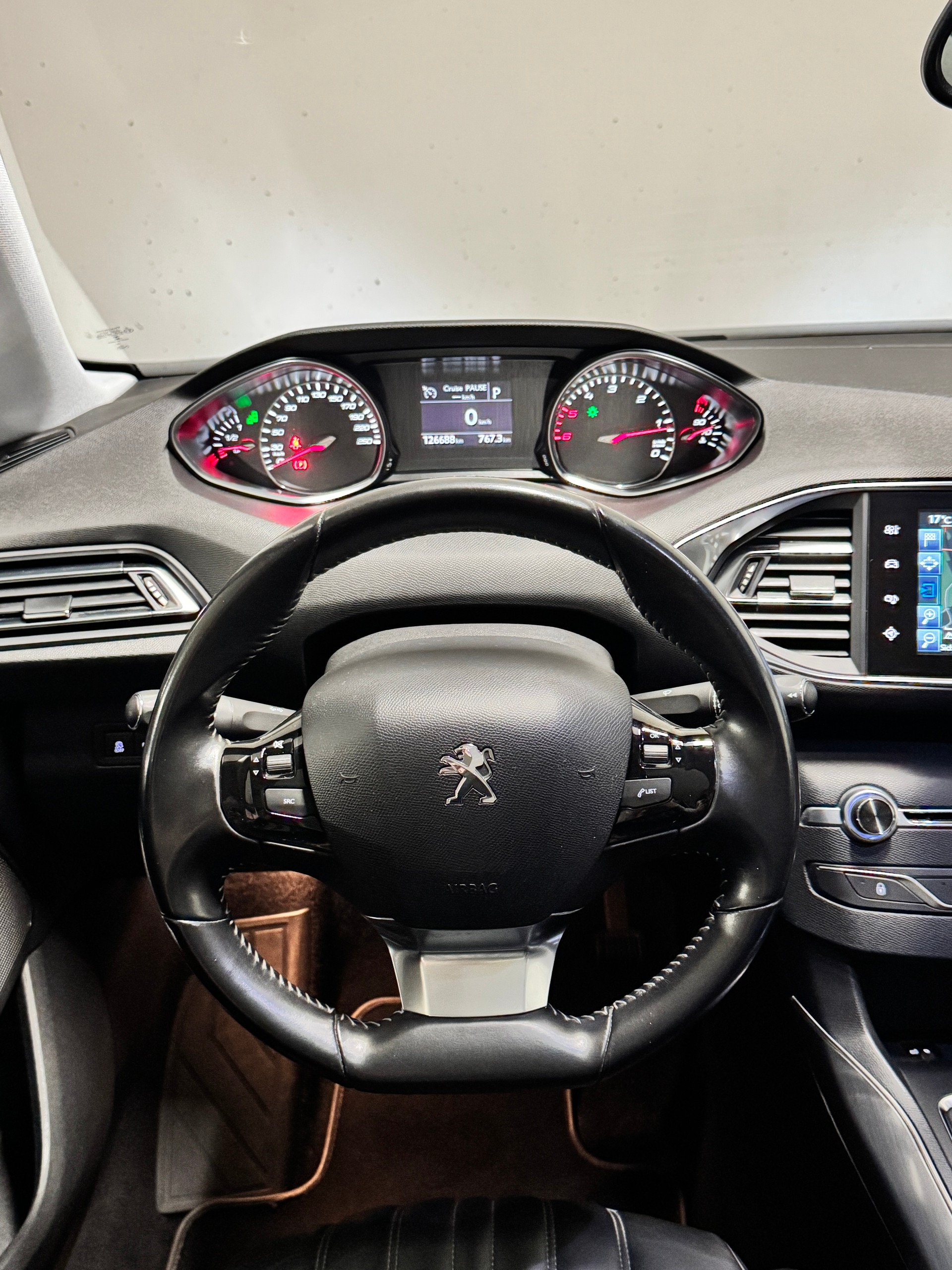 PEUGEOT 308 SW 2.0 BlueHDI Allure Automatic *Perl-Weiss* *AHK*-image-10