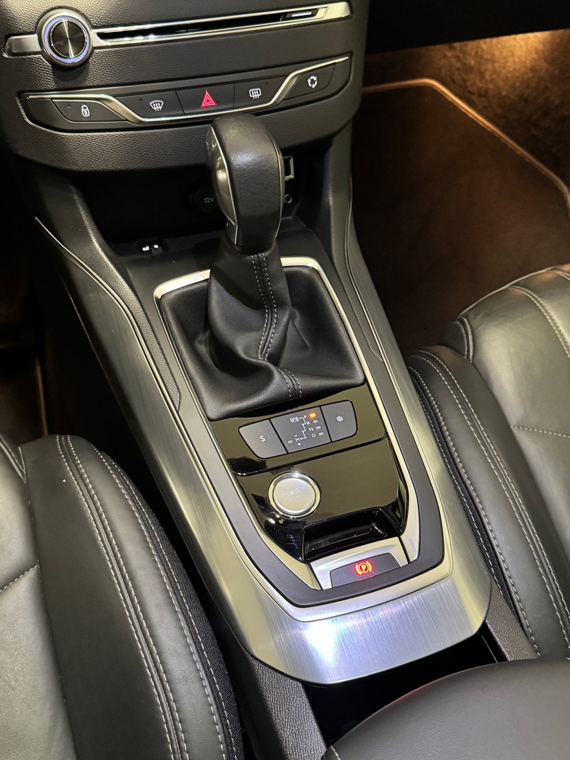 PEUGEOT 308 SW 2.0 BlueHDI Allure Automatic *Perl-Weiss* *AHK*-image-13
