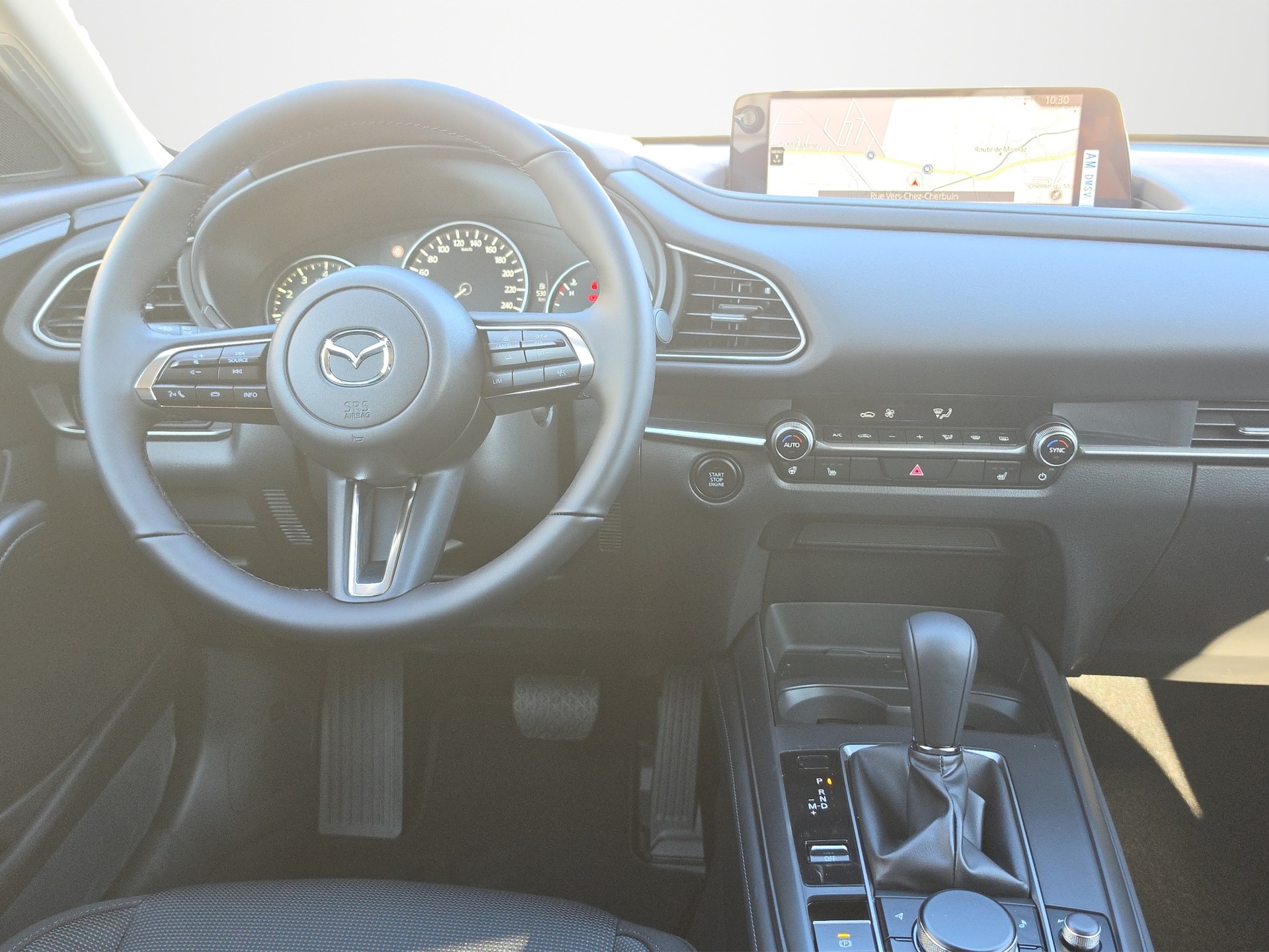 MAZDA CX-30 SKYACTIV-G 140 M Hybrid Centre Line FWD AT-image-8