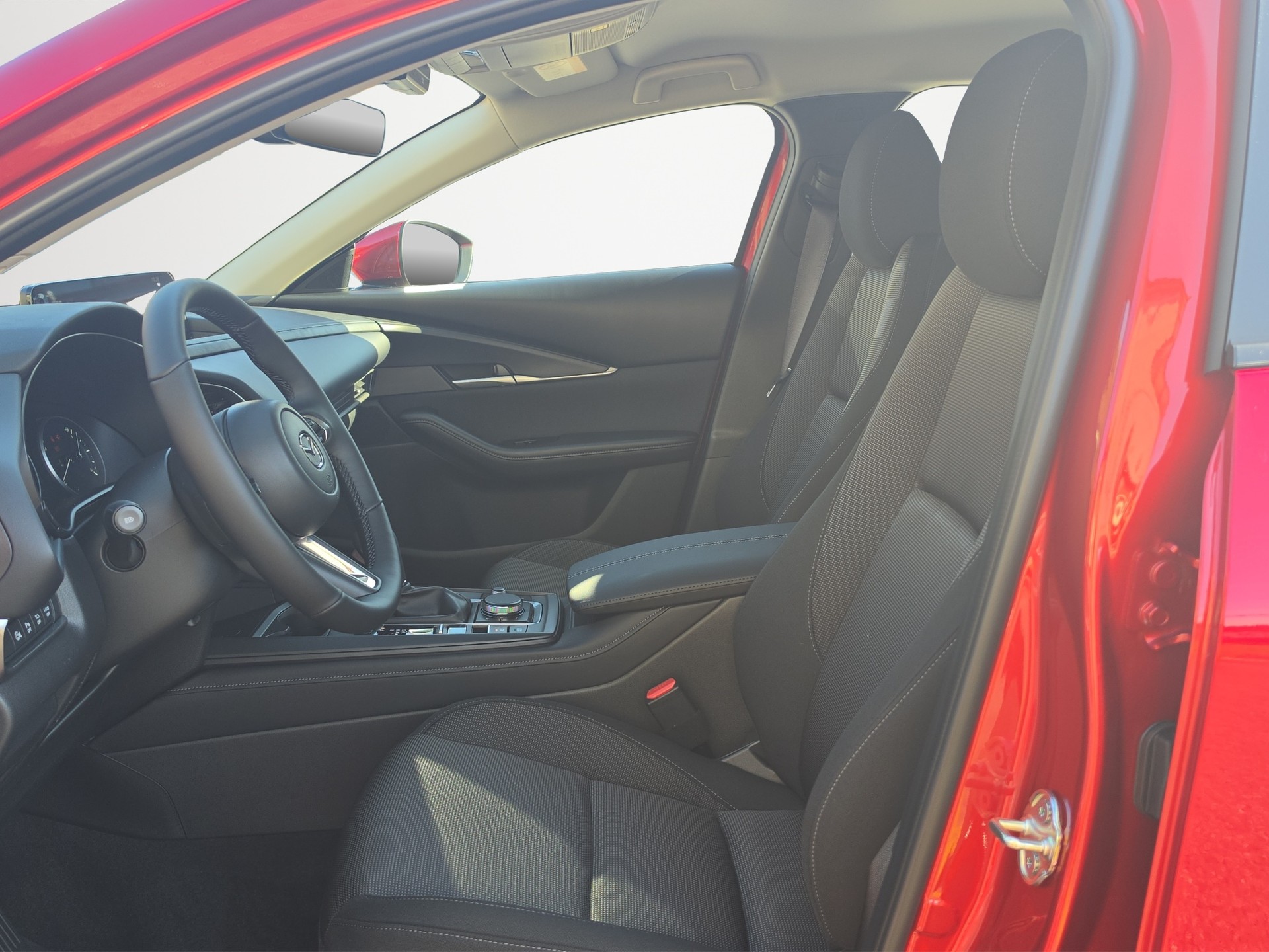 MAZDA CX-30 SKYACTIV-G 140 M Hybrid Centre Line FWD AT-image-6