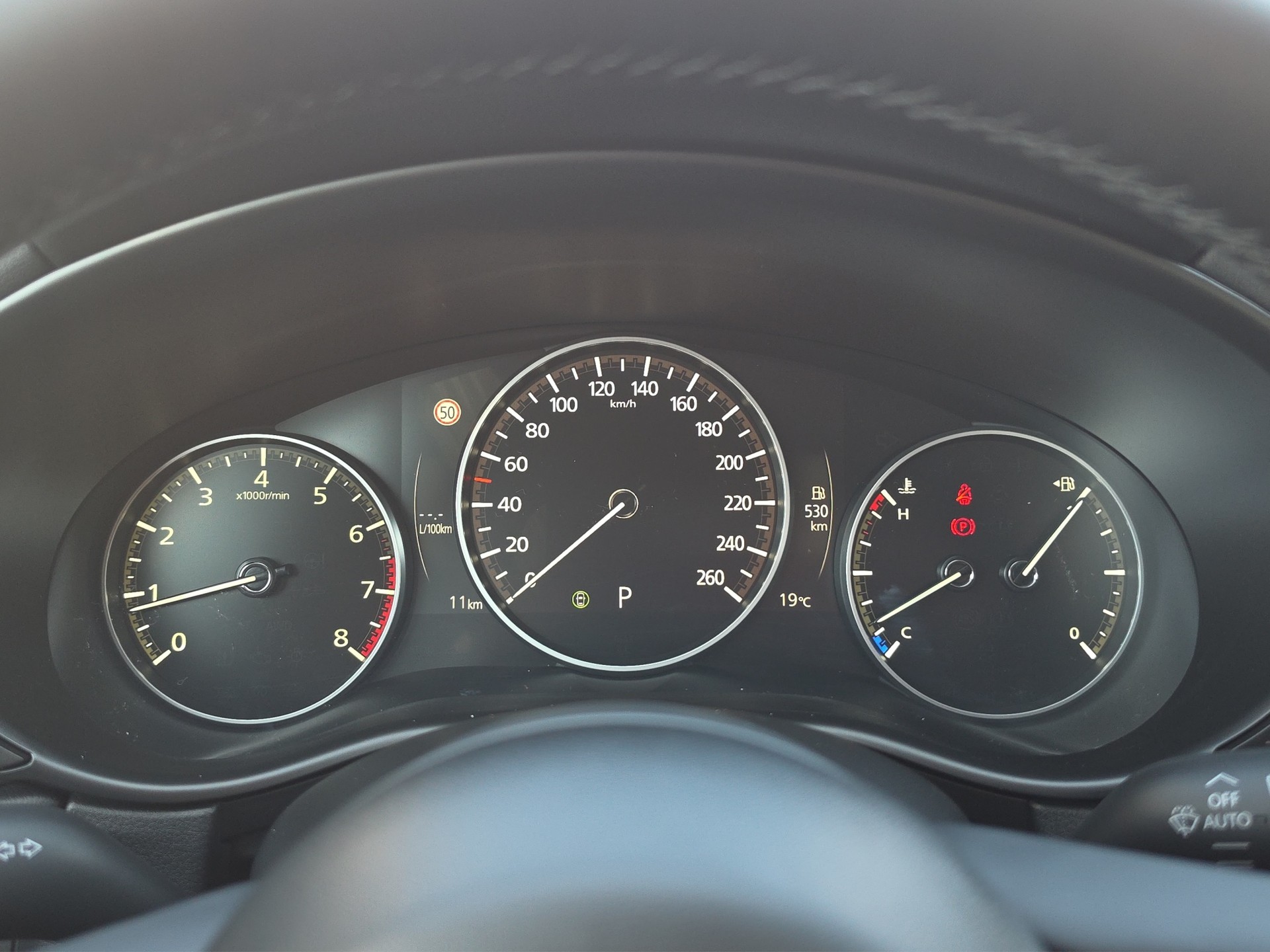 MAZDA CX-30 SKYACTIV-G 140 M Hybrid Centre Line FWD AT-image-9