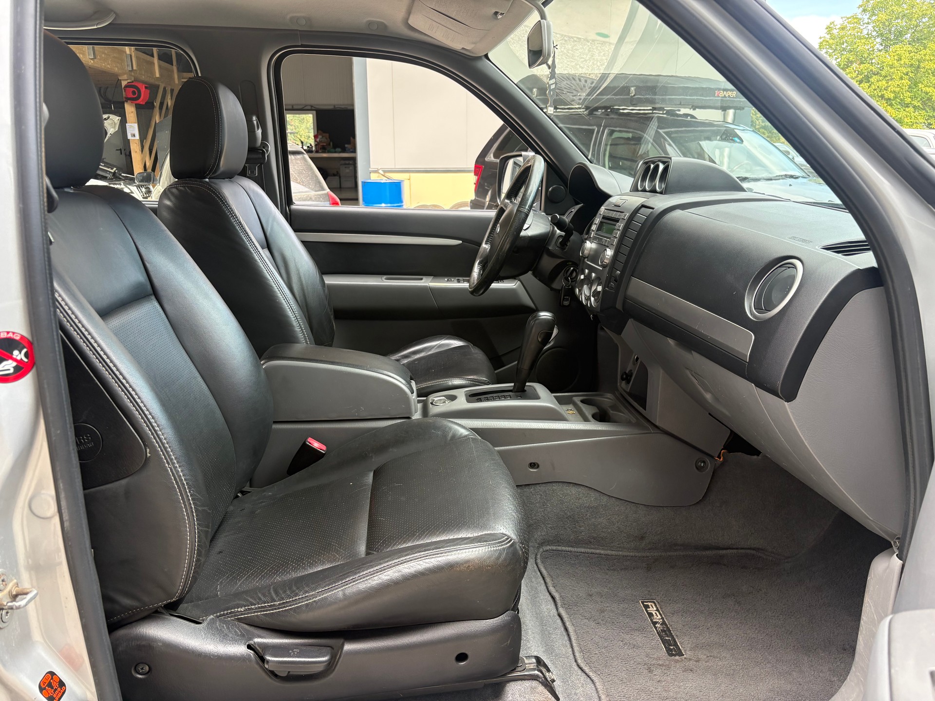 FORD Ranger Limited 3.0 TDCi 4x4-image-7