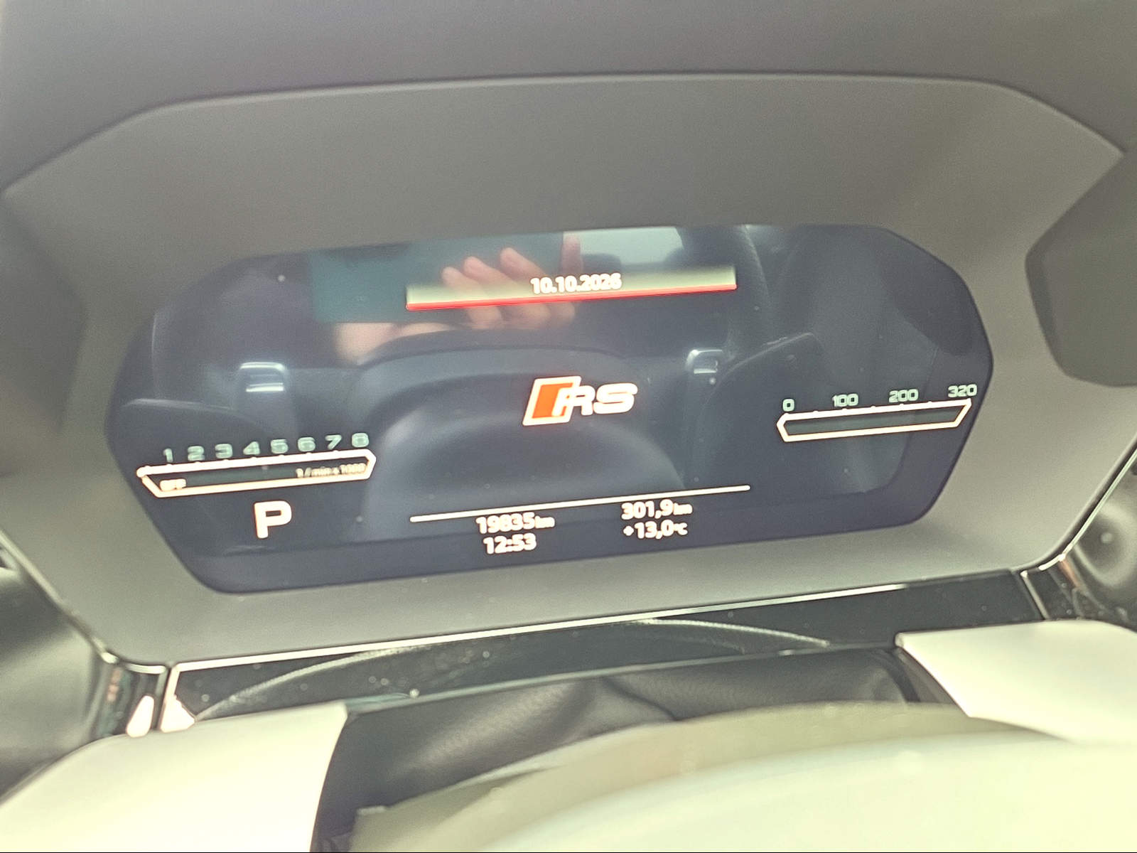 AUDI RS3 Limousine 2.5 TSI quattro S-tronic-image-13