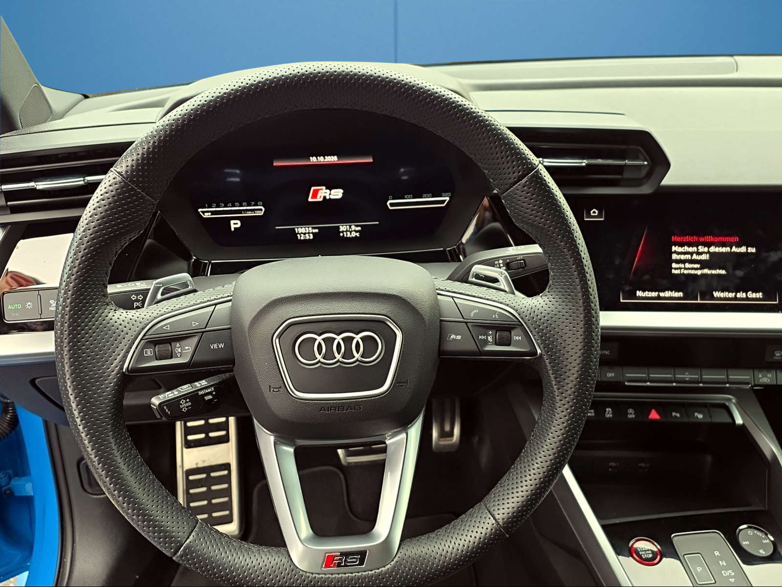 AUDI RS3 Limousine 2.5 TSI quattro S-tronic-image-12