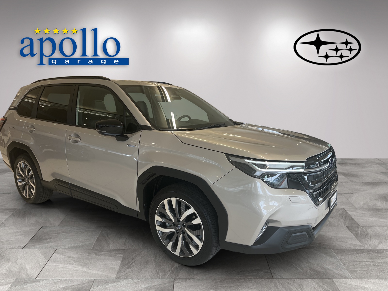 SUBARU Forester 2.0i e-Boxer Luxury-image-2