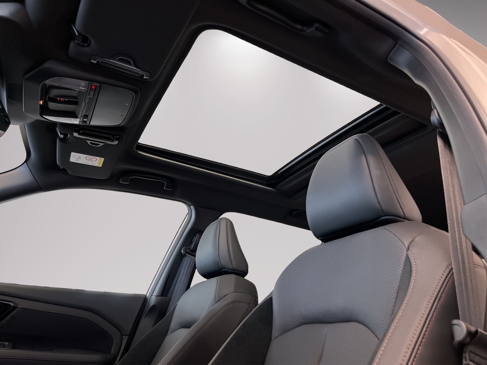 SUBARU Forester 2.0i e-Boxer Luxury-image-12