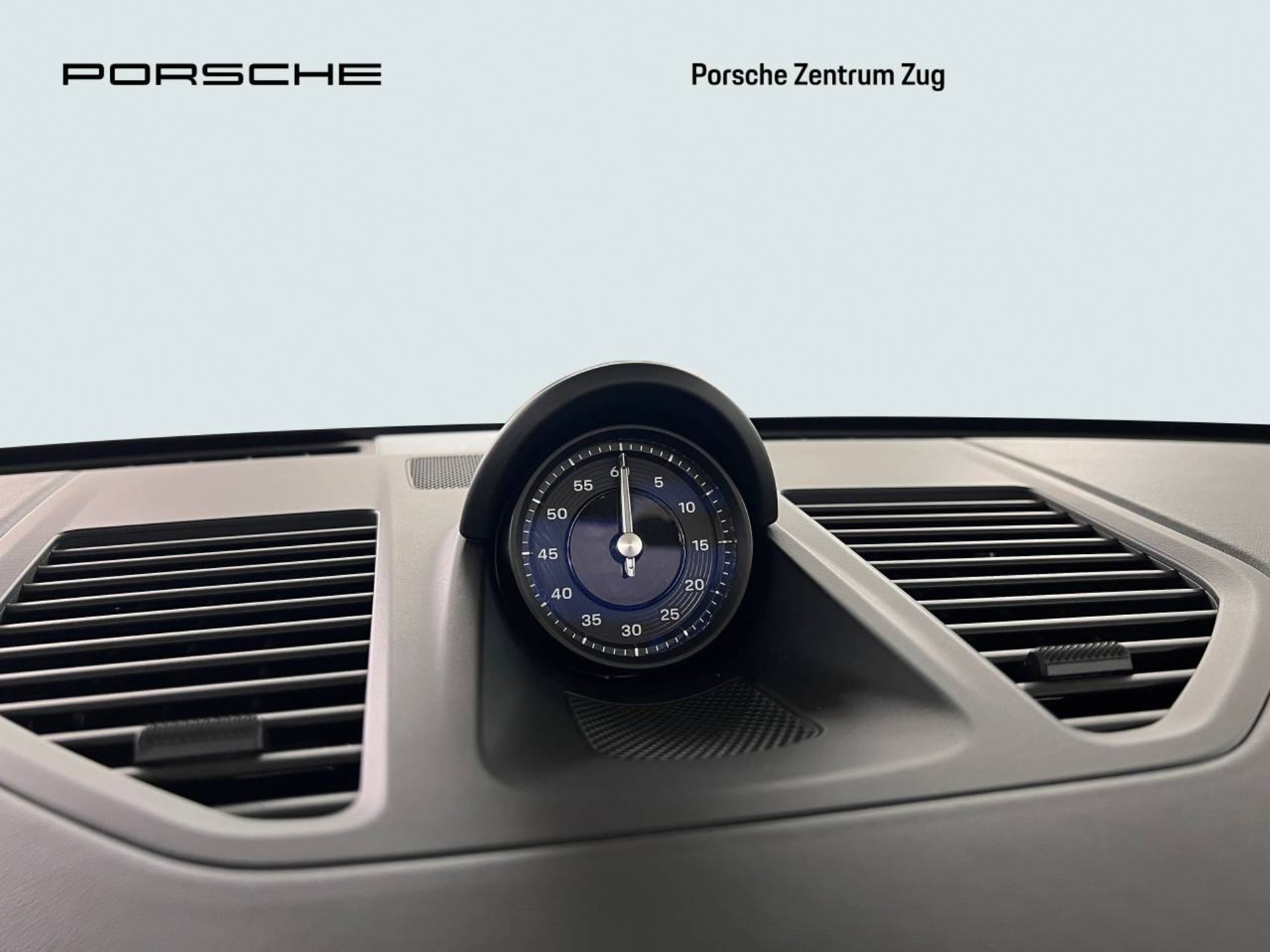 PORSCHE 911 Targa 4S-image-25