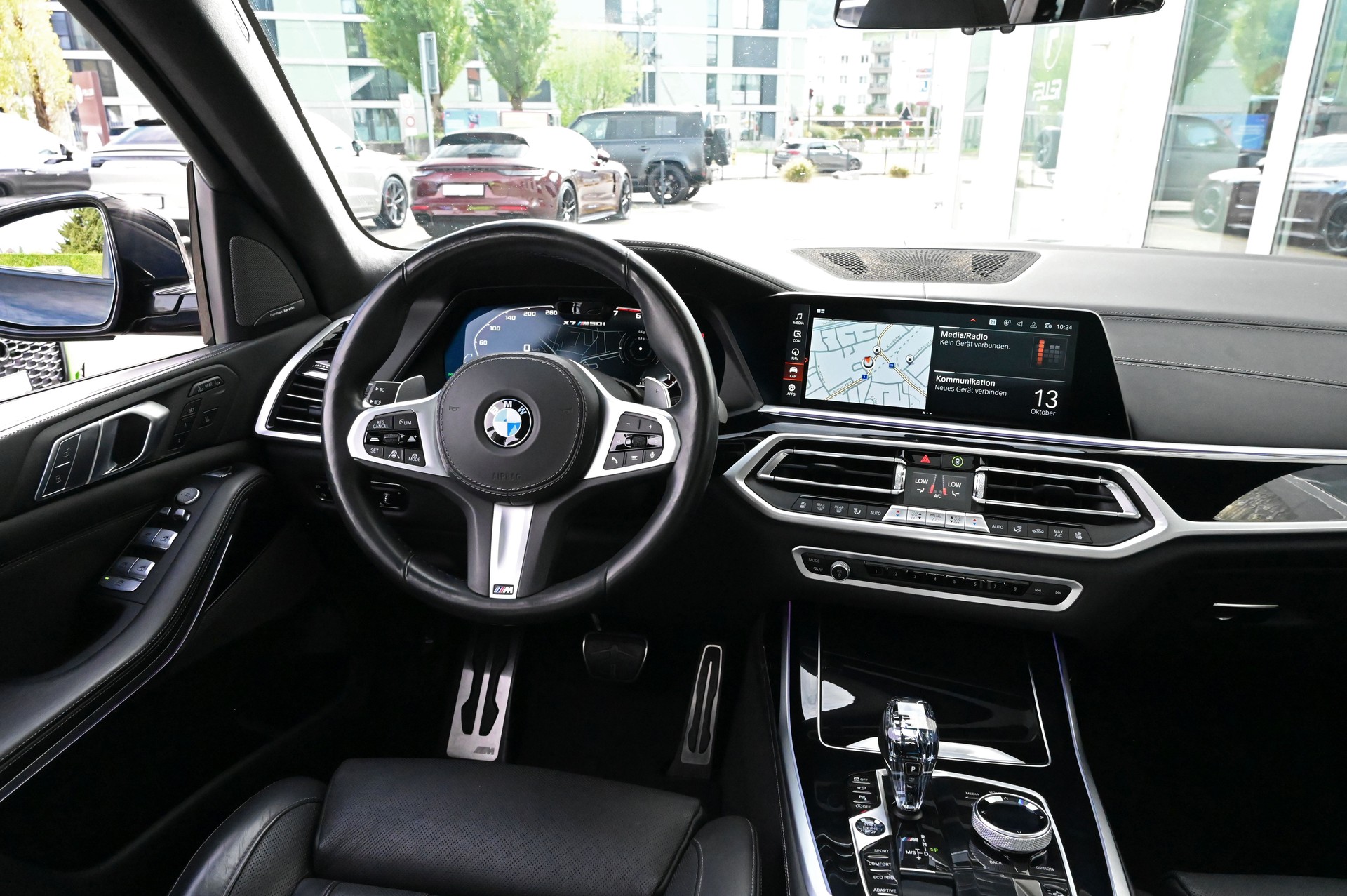 BMW X7 xDrive M50i Steptronic-image-13