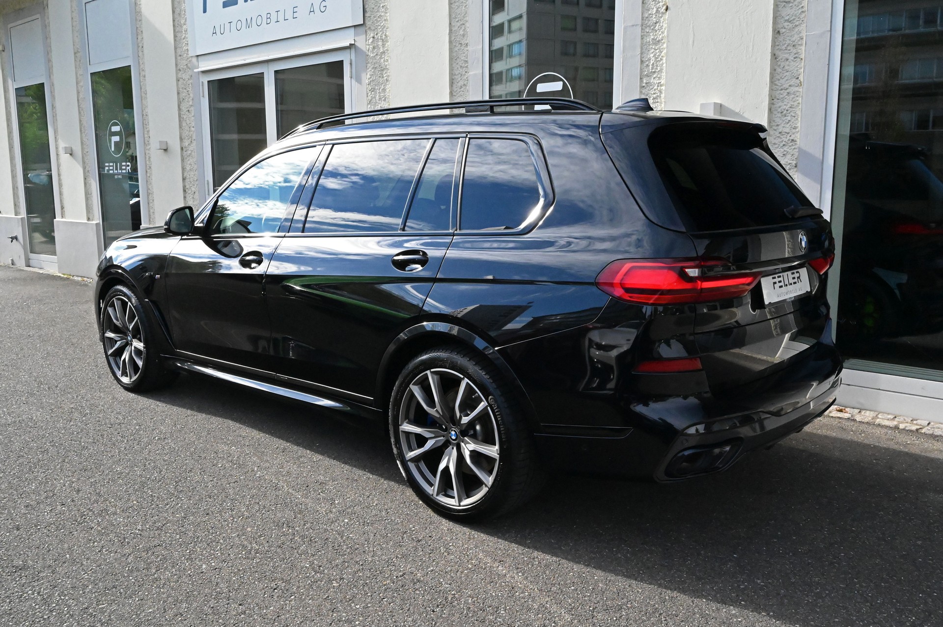 BMW X7 xDrive M50i Steptronic-image-5