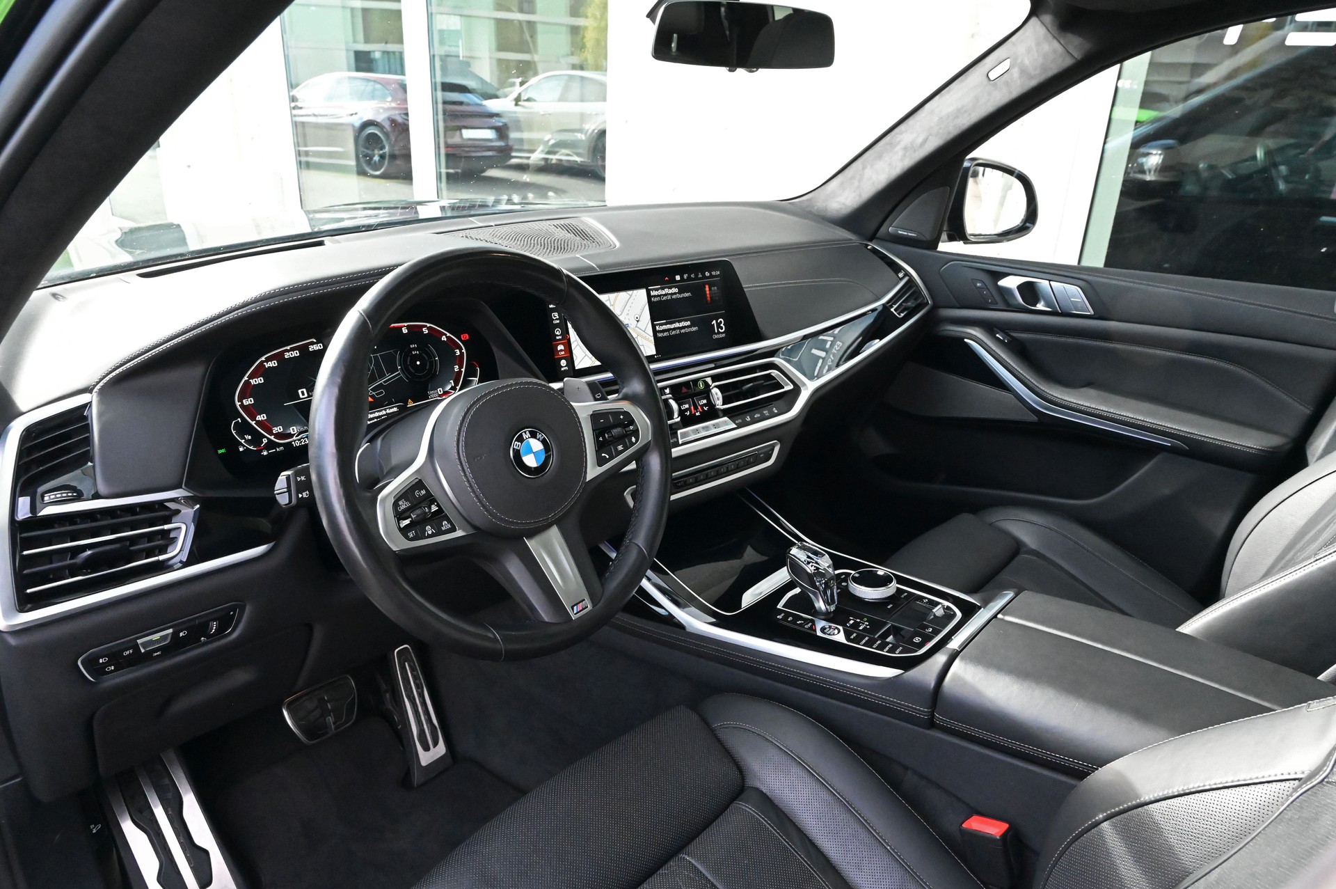 BMW X7 xDrive M50i Steptronic-image-7