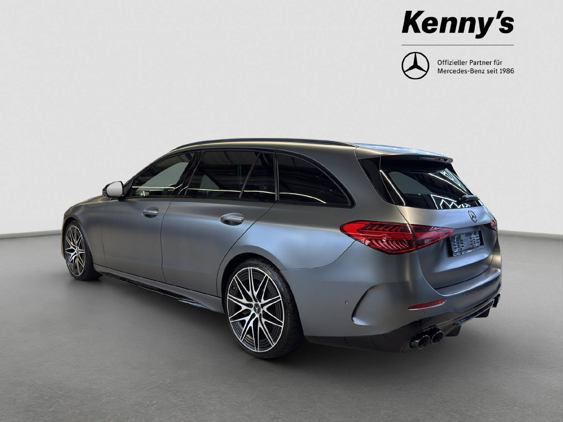 MERCEDES-BENZ C 43 AMG 4MATIC Kombi-showroom-element-3