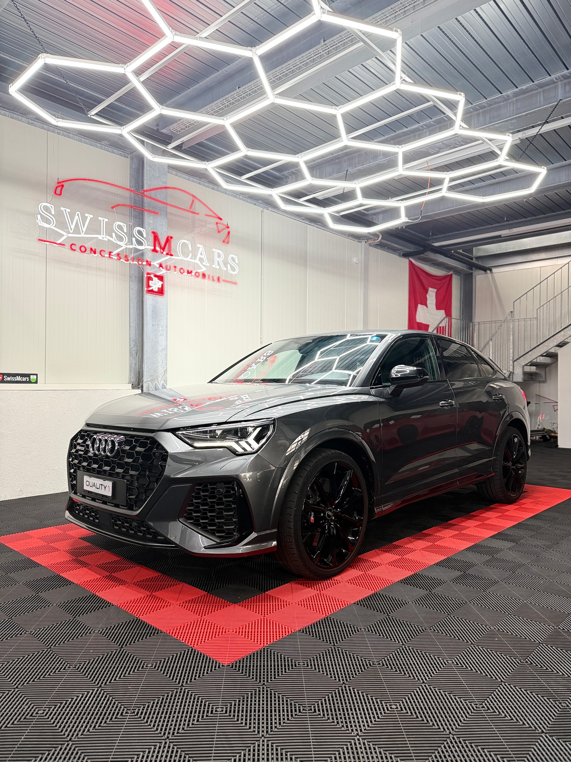 AUDI RS Q3 Sportback quattro S tronic-image-0