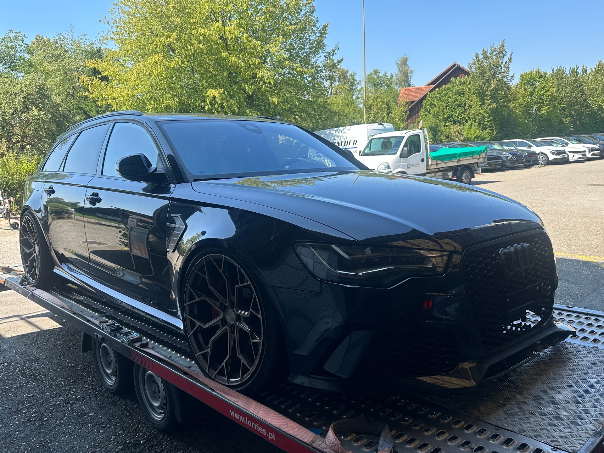 AUDI RS6 Avant 4.0 TFSI V8 quattro Tiptronic-image-9