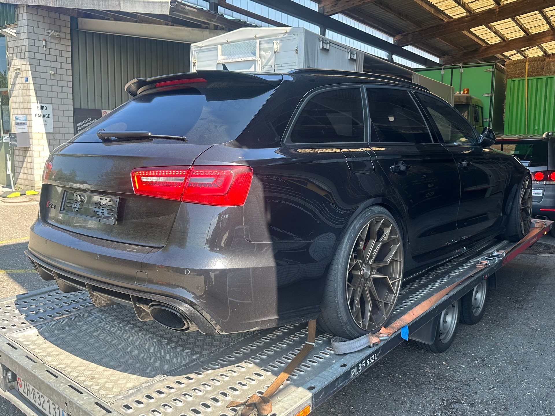 AUDI RS6 Avant 4.0 TFSI V8 quattro Tiptronic-image-11