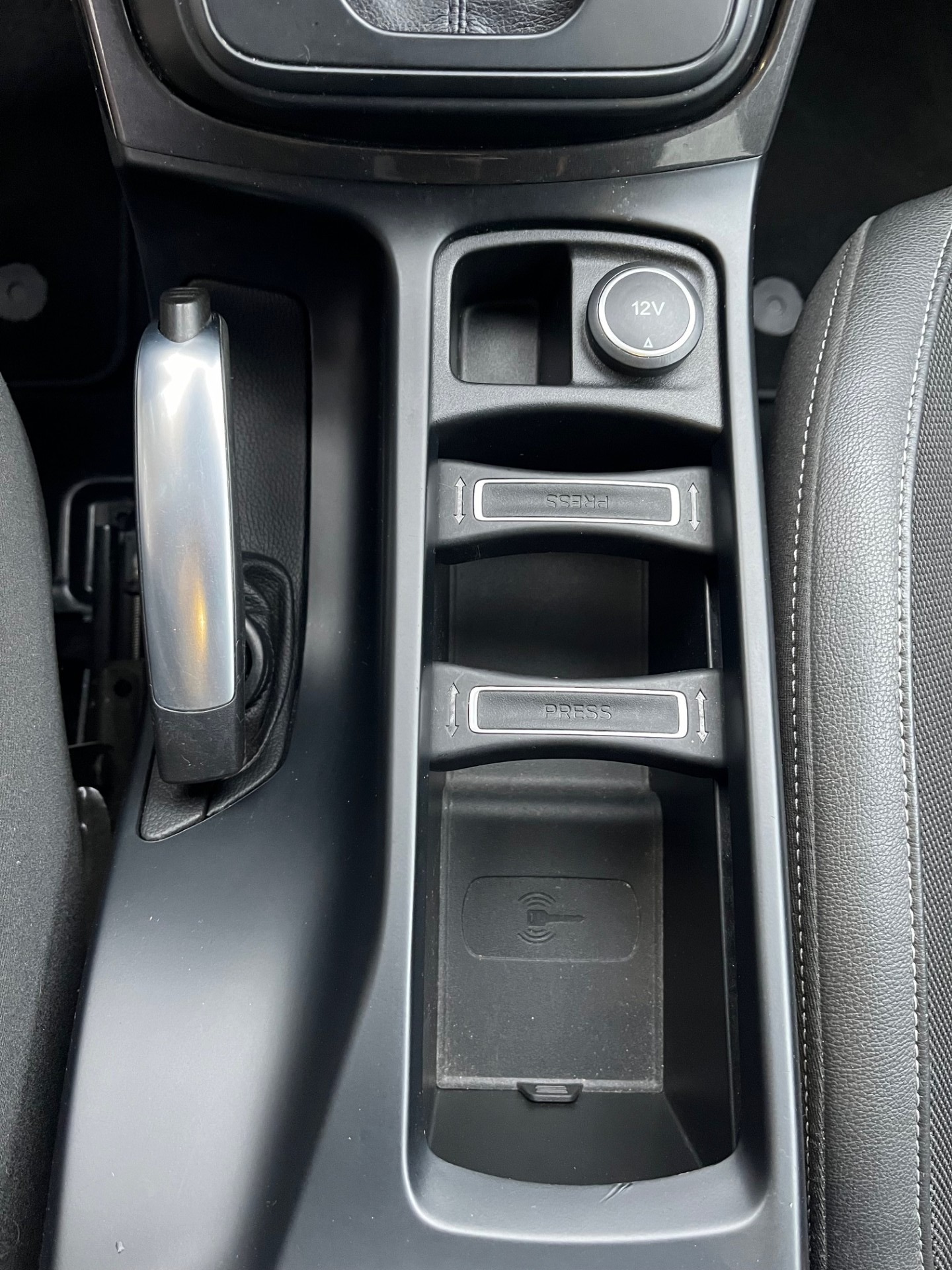 FORD C-Max 1.5 SCTi Titanium Automat-image-15