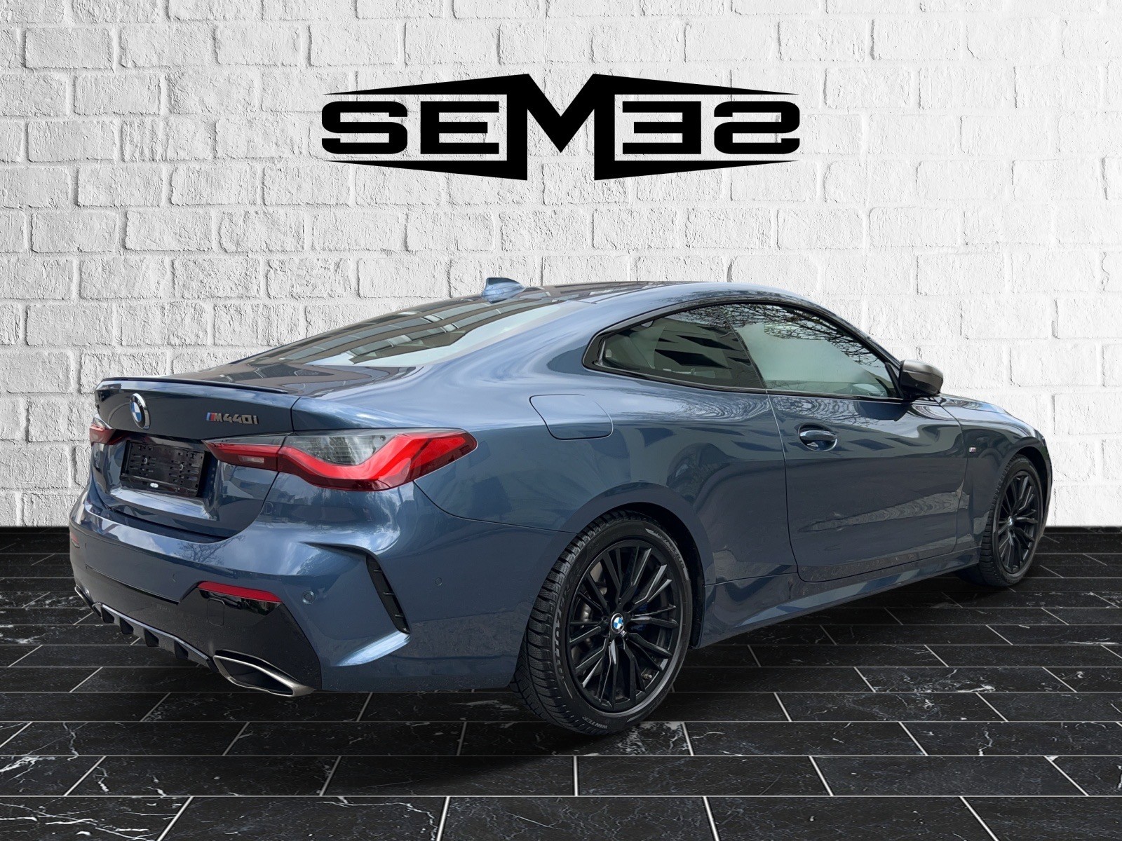 BMW M440i xDrive 48V Coupé Steptronic-image-4