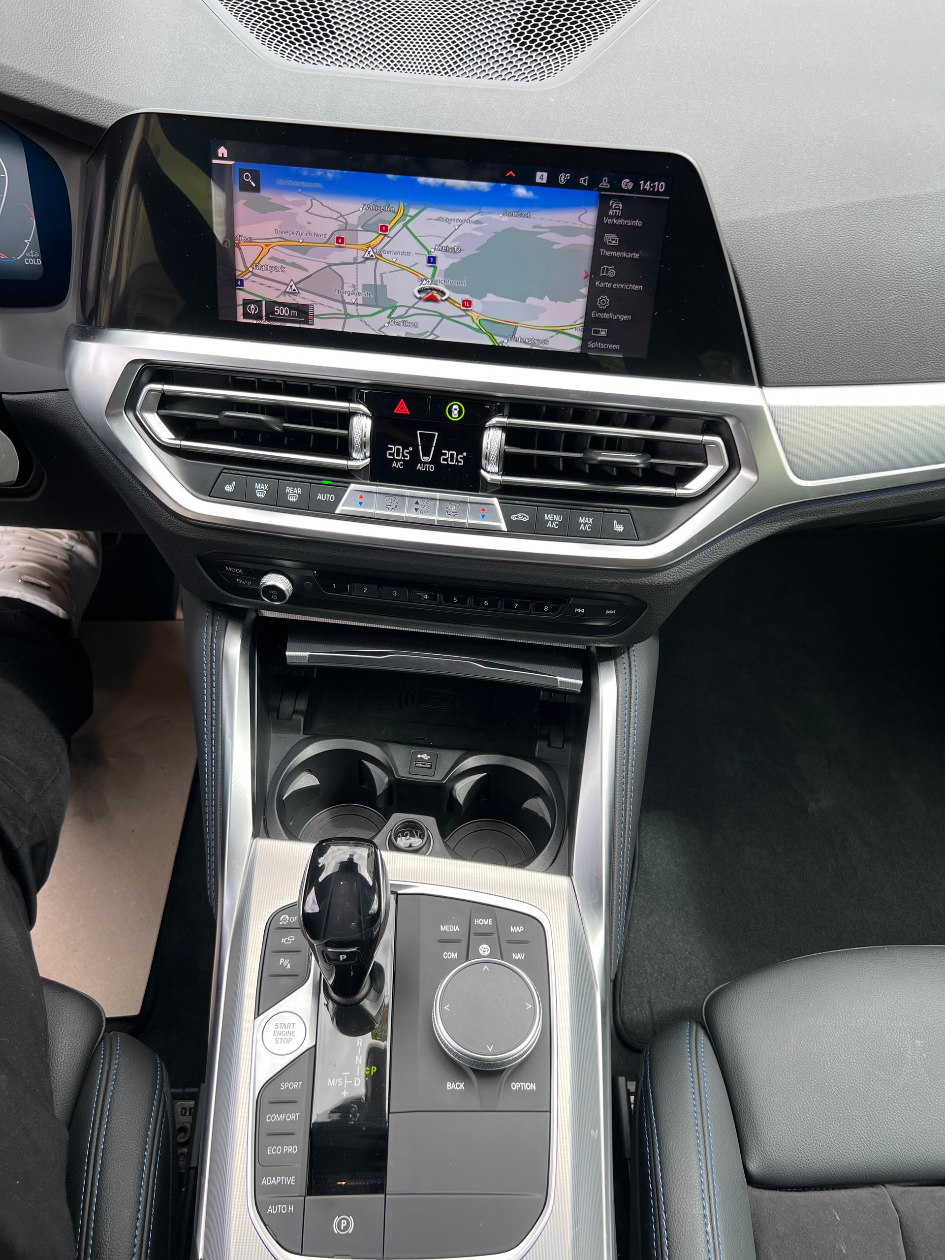 BMW M440i xDrive 48V Coupé Steptronic-image-14
