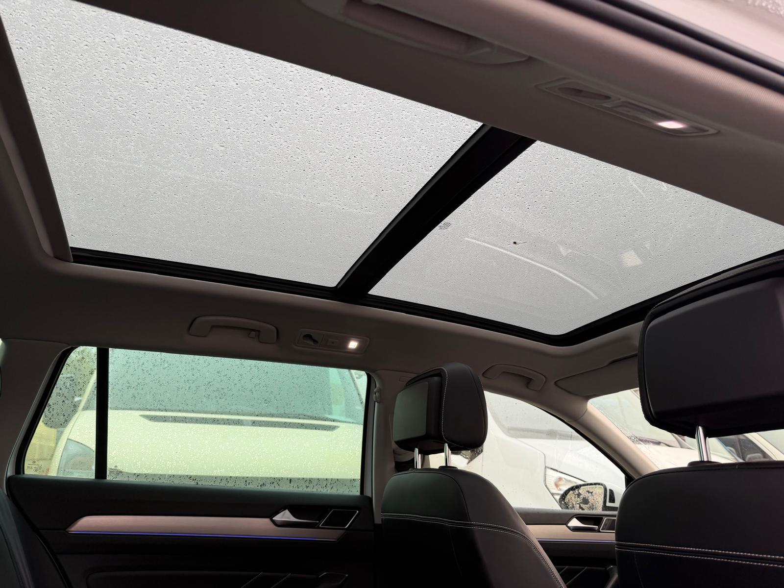 VW Passat Variant 2.0 TSI R-Line DSG 4m-image-11