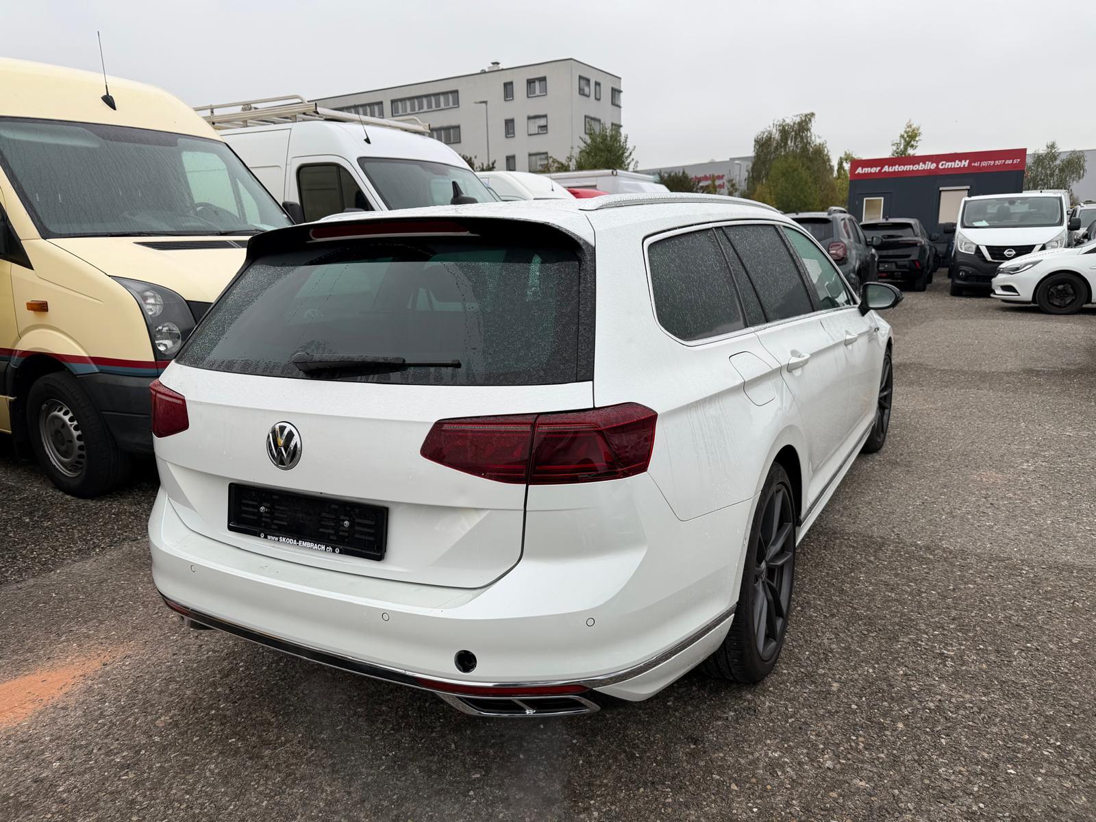 VW Passat Variant 2.0 TSI R-Line DSG 4m-image-6