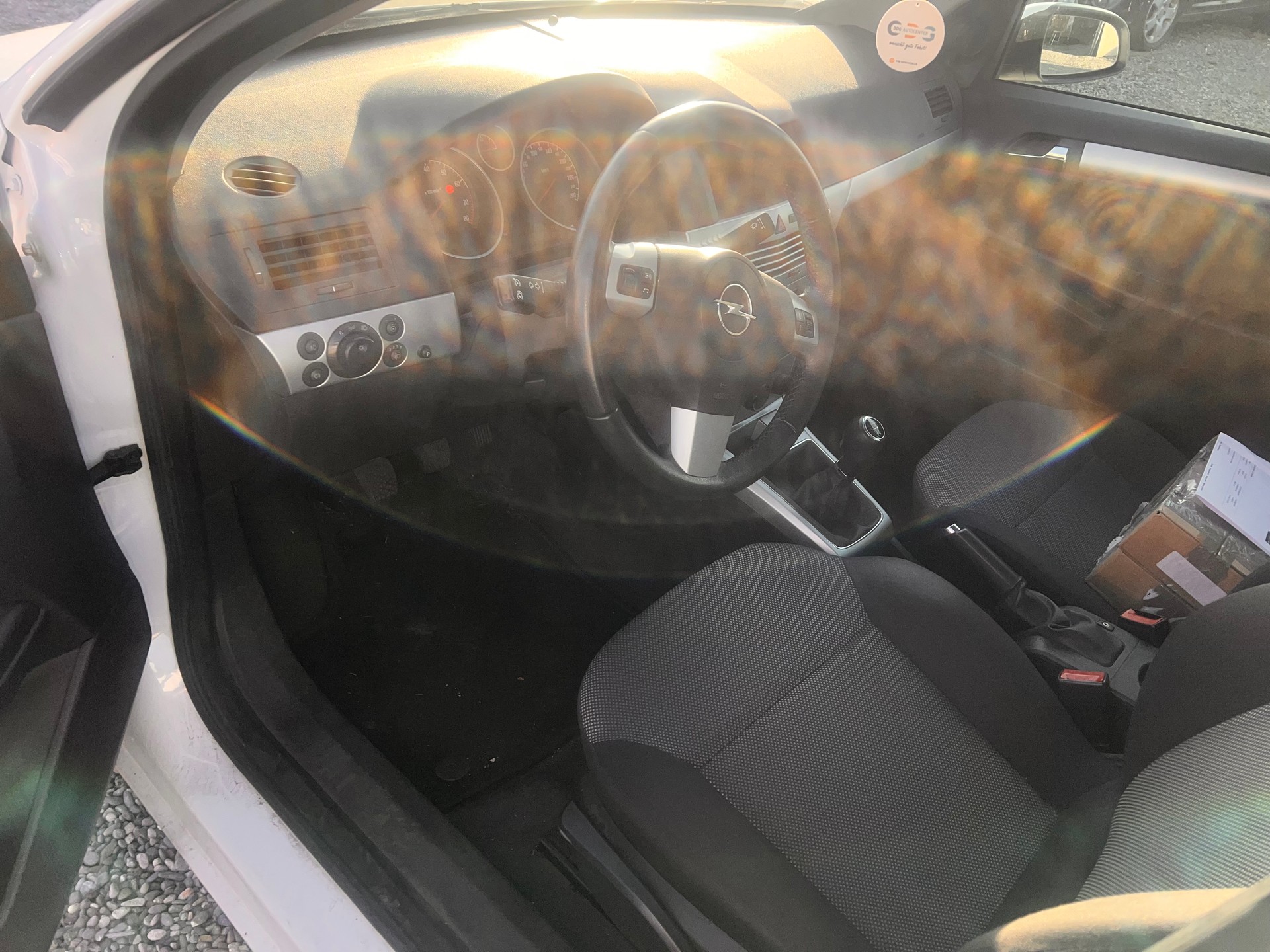 OPEL Astra 1.6i 16V Enjoy-image-8