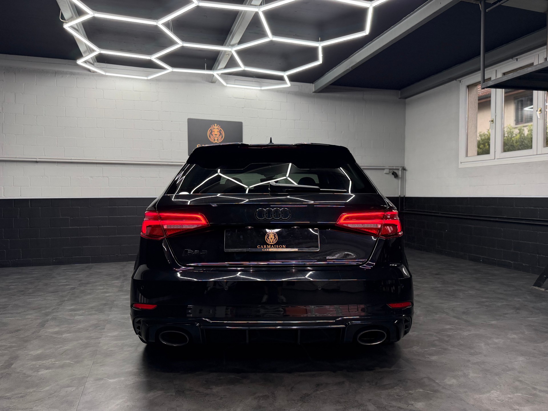 AUDI RS3 Sportback 2.5 TSI quattro | CH-Auto | Ohne OPF | Maxton-Design | Rückfahrkamera | Bang & Olufsen | ACC Tempomat-image-7