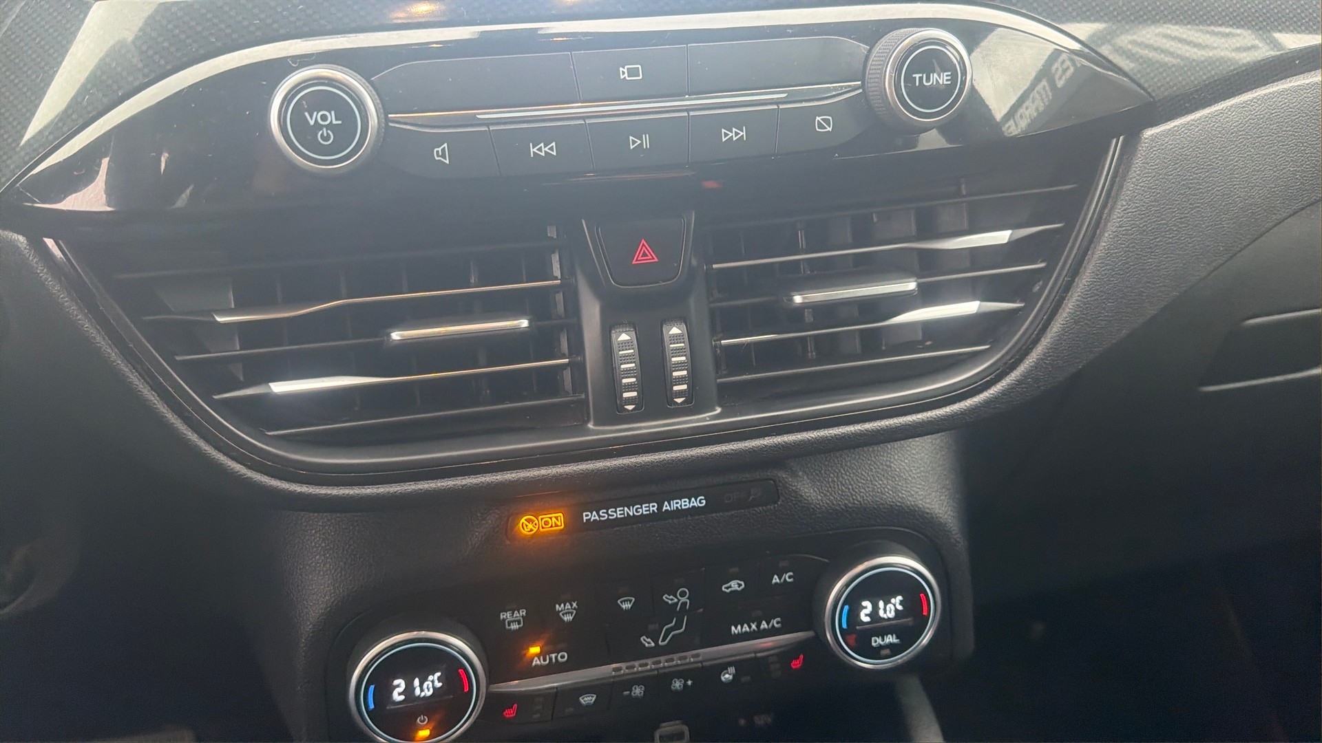FORD Kuga 2.5 PHEV ST-Line 2WD-image-7
