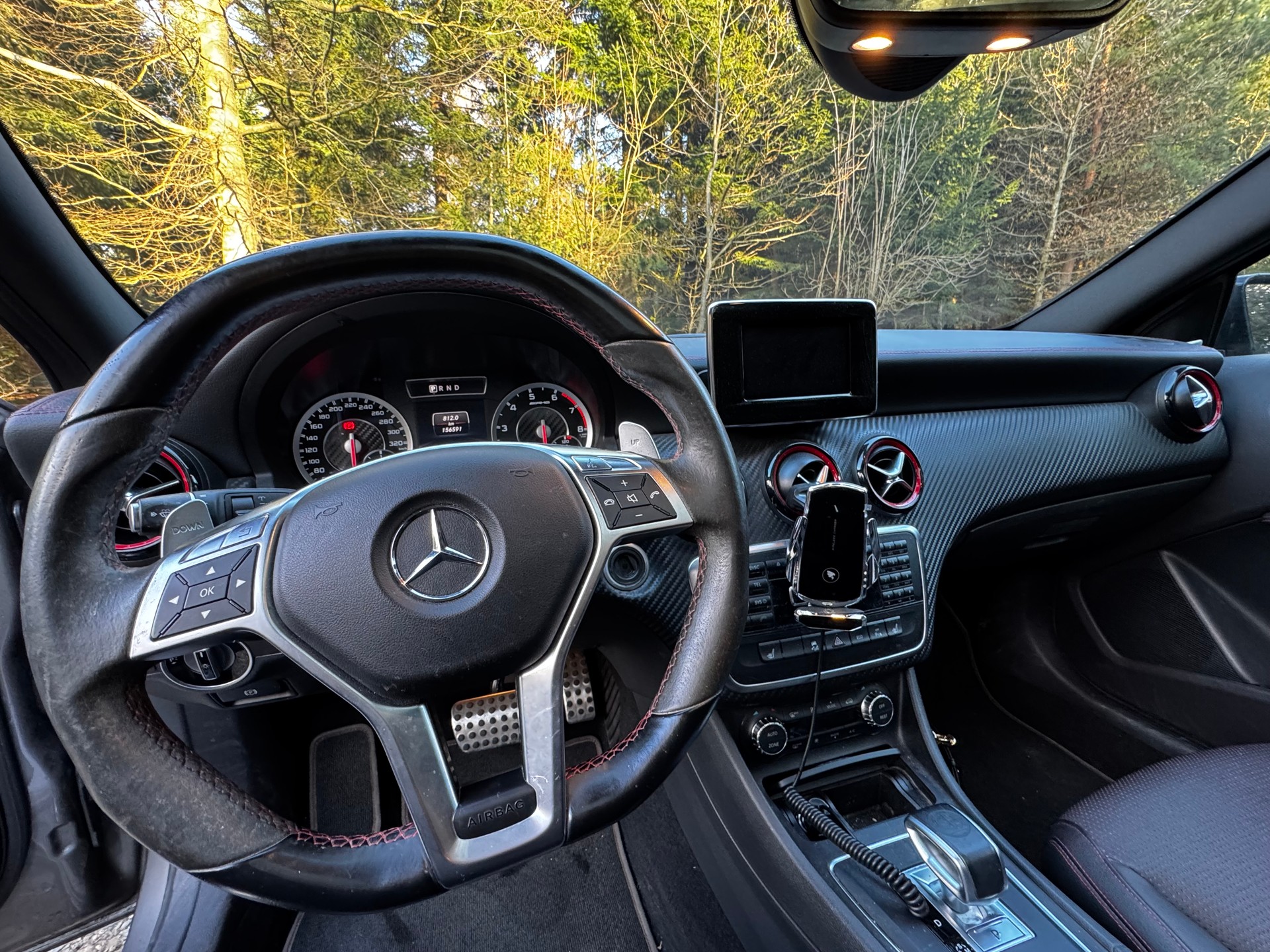 MERCEDES-BENZ A 45 AMG 4m-image-4