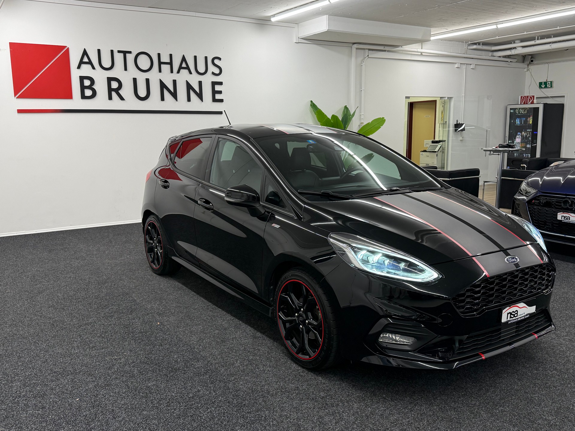 FORD Fiesta 1.0 SCTi ST Line-image-2
