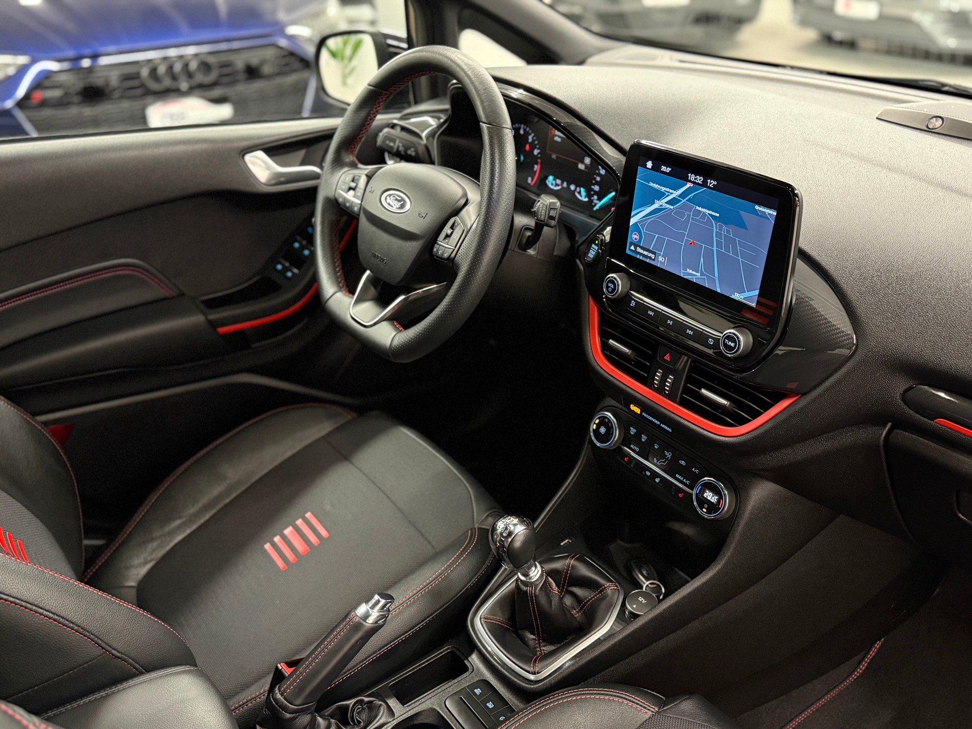 FORD Fiesta 1.0 SCTi ST Line-image-20