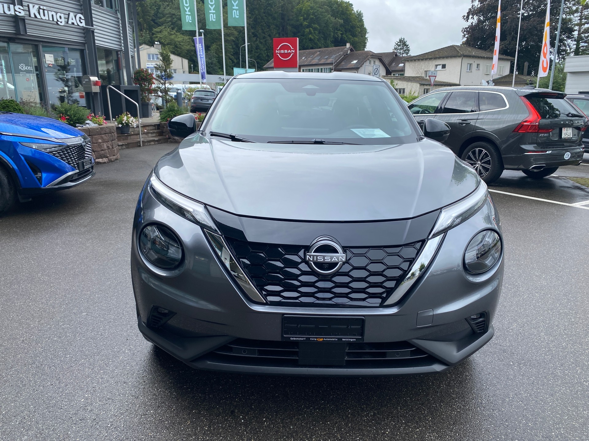 NISSAN Juke 1.6 FHEV Tekna-showroom-element-2