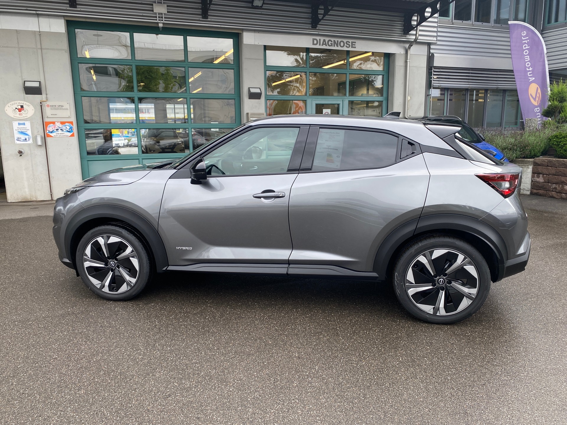 NISSAN Juke 1.6 FHEV Tekna-image-8