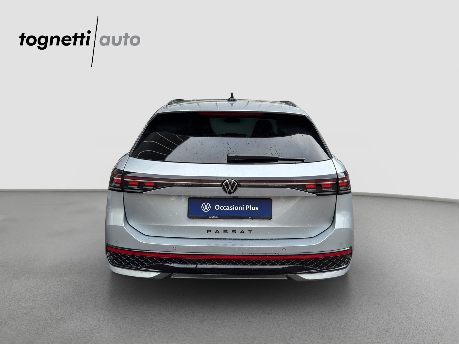 VW Passat Variant 1.5 TSI evo2 Plug-In- Hybrid R-Line DSG-image-4