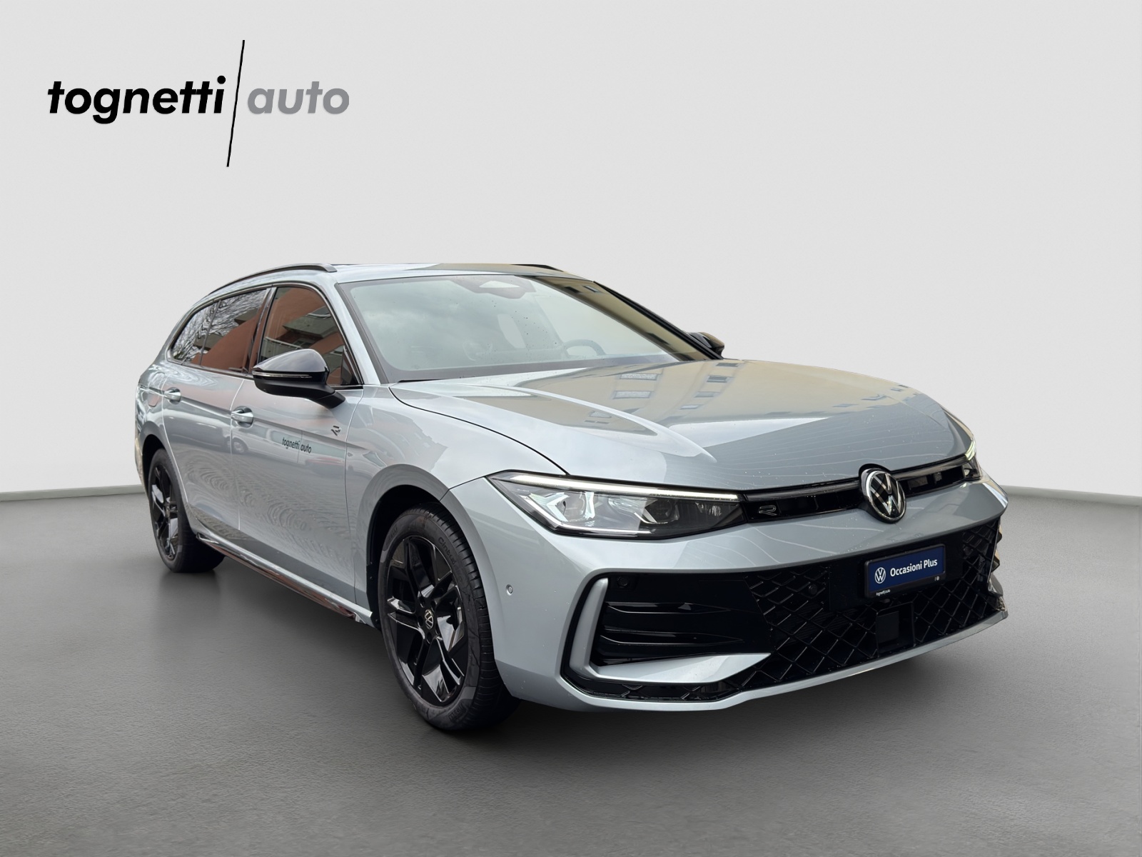 VW Passat Variant 1.5 TSI evo2 Plug-In- Hybrid R-Line DSG-image-1
